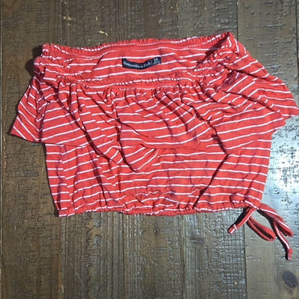 XS Abercrombie Coral and White Striped Off-Shoulder Crop Top Ruffle Y2k